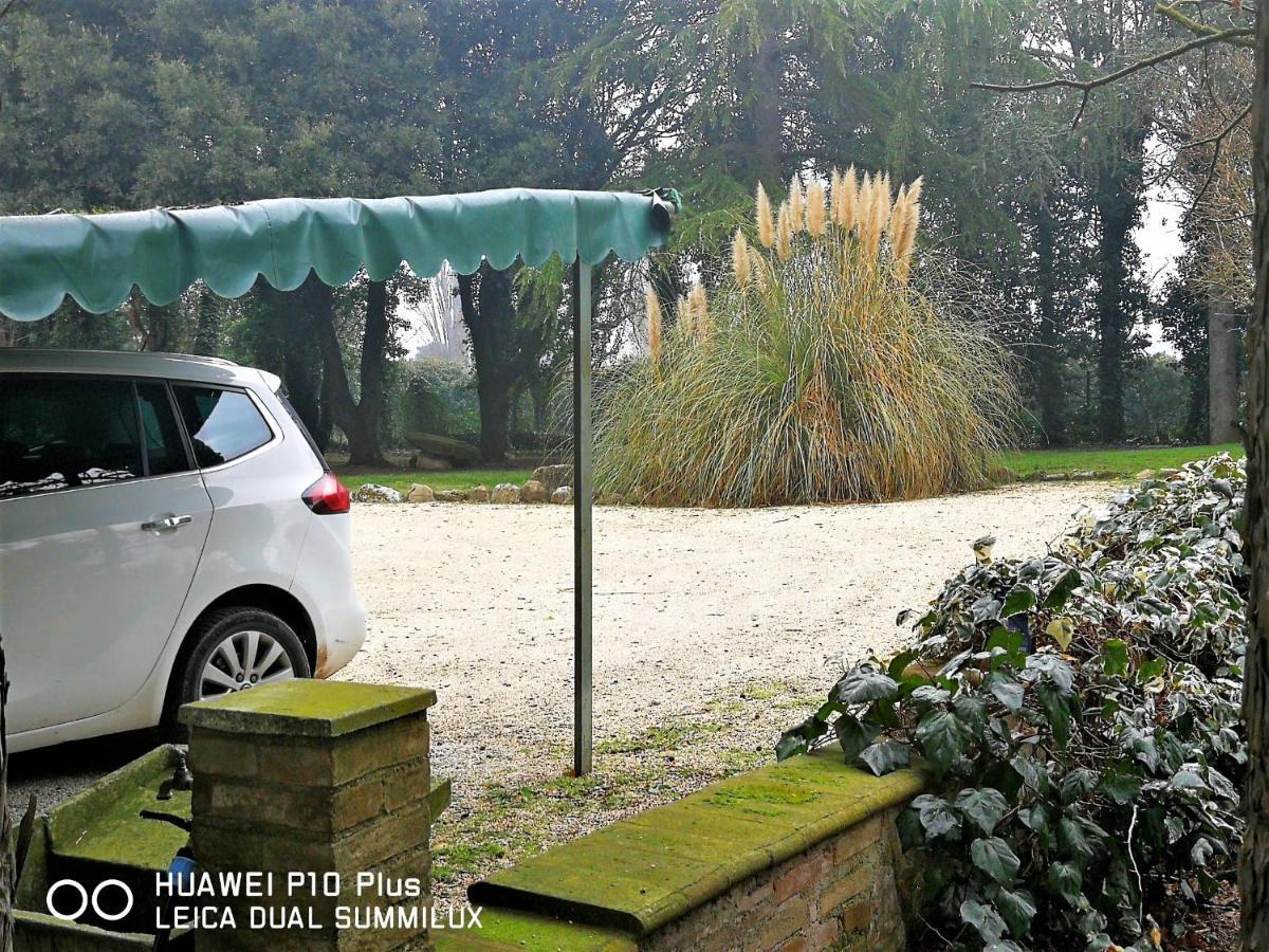 Villa Con Piscina Assisi Luaran gambar